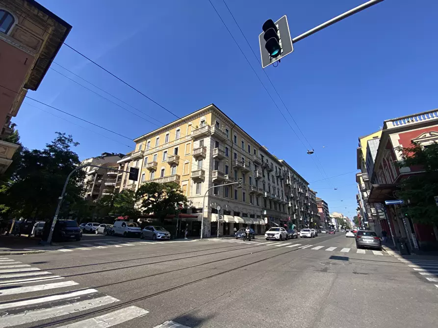 Immagine 65 di Bar / Ristorante in vendita  in Via Andrea Maria Ampere 98 a Milano