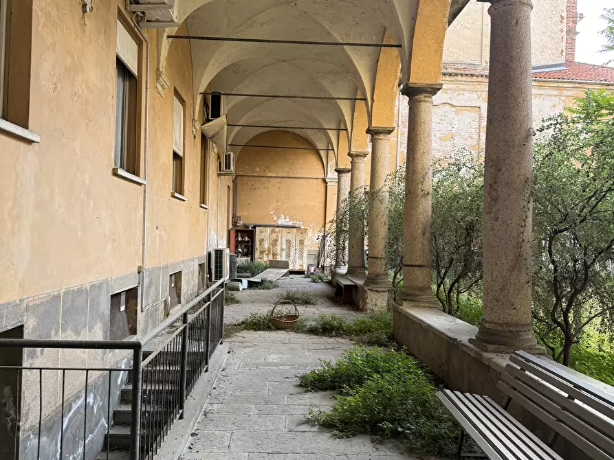 Immagine 25 di Palazzo in vendita  in Via San Gaudenzio 11 a Novara