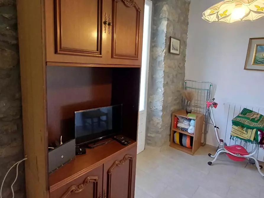 Immagine 17 di Trilocale in vendita  a Borgo Val Di Taro