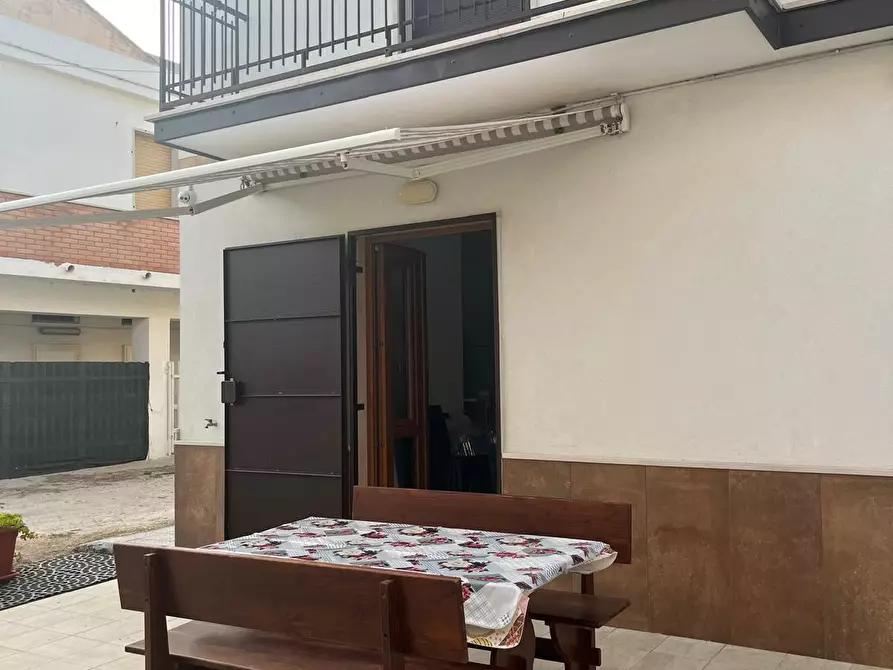 Immagine 6 di Porzione di casa in affitto  a Foggia