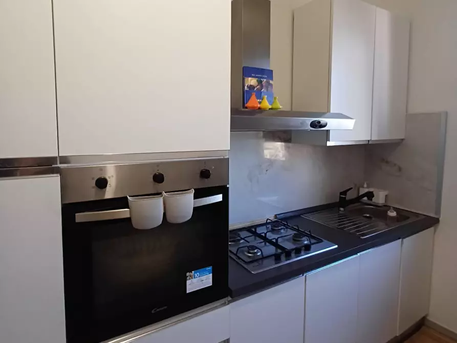 Immagine 13 di Trilocale in vendita  a Medesano