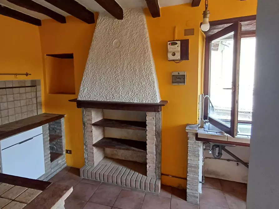 Immagine 10 di Porzione di casa in vendita  a Solignano