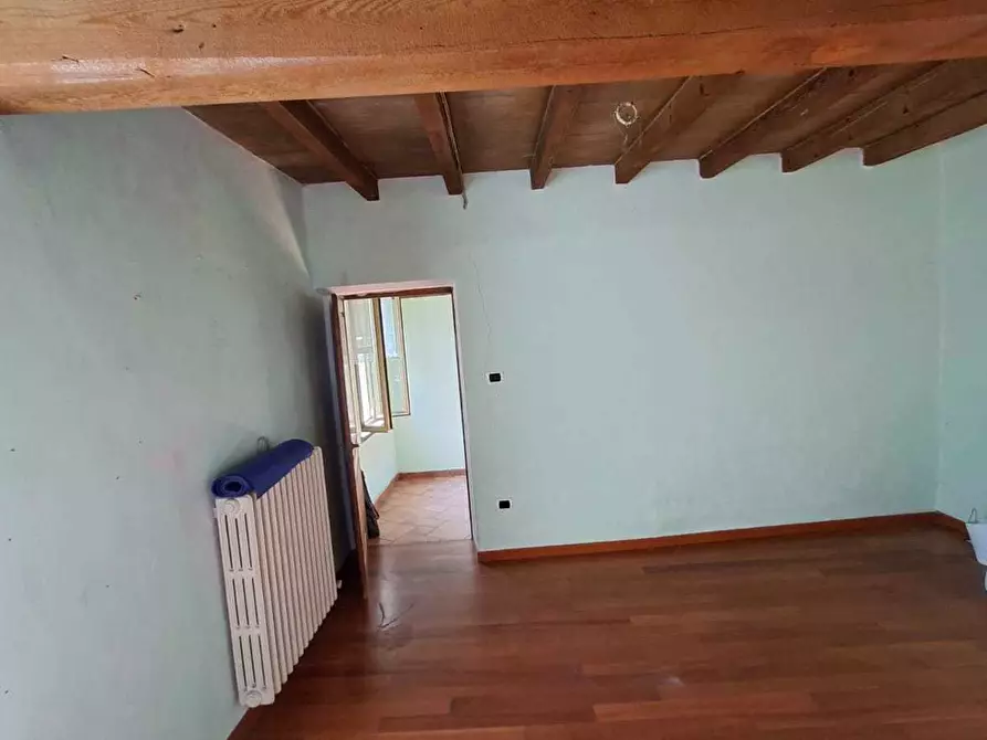 Immagine 20 di Porzione di casa in vendita  a Fornovo Di Taro
