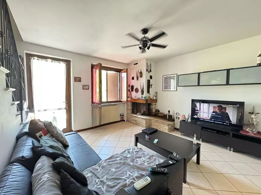 Immagine 5 di Villetta a schiera in vendita  a Fornovo Di Taro