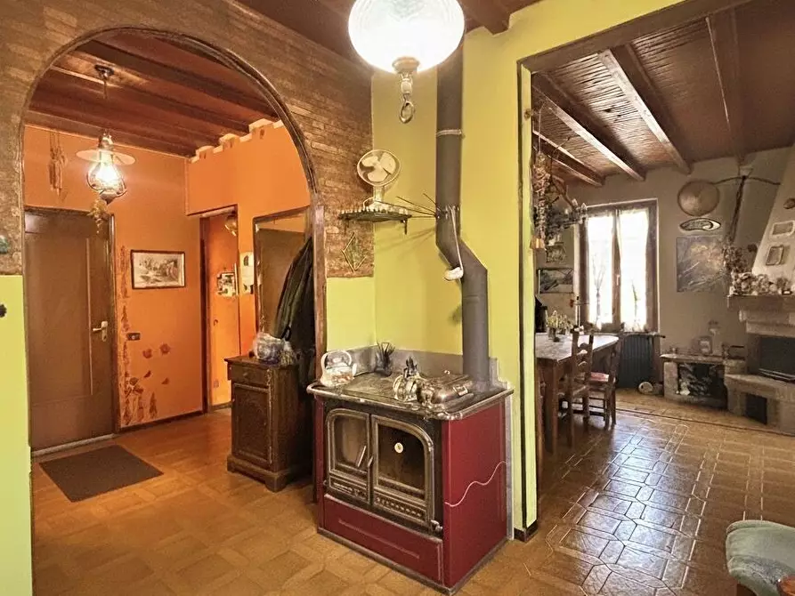 Immagine 16 di Casa bifamiliare in vendita  a Salsomaggiore Terme