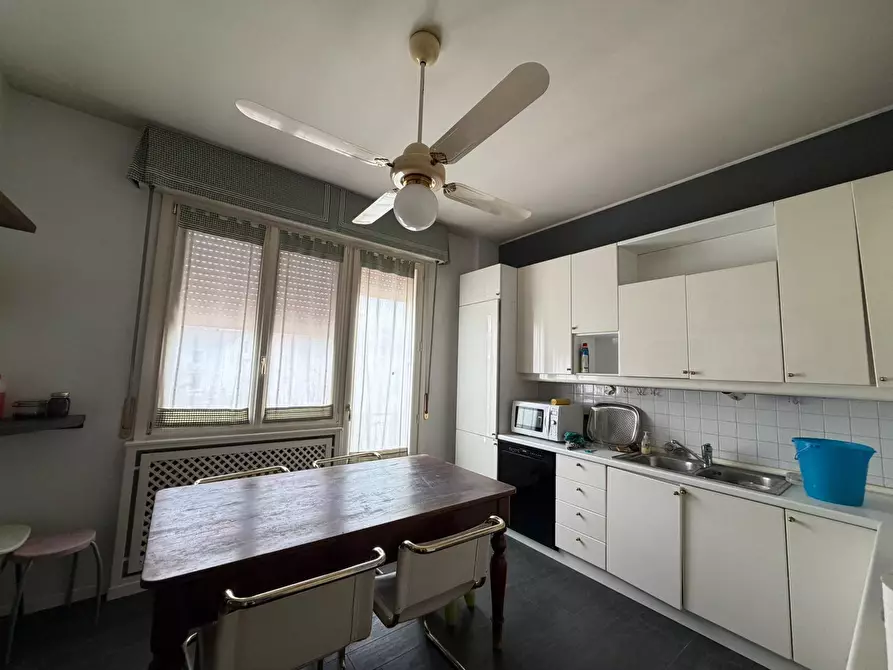 Immagine 10 di Trilocale in affitto  a Medesano