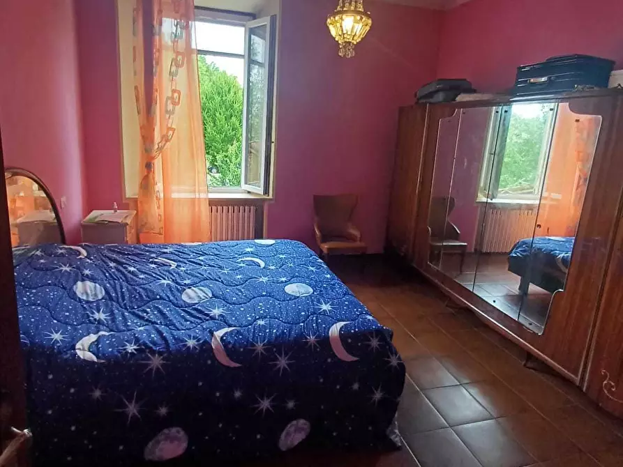 Immagine 9 di Trilocale in vendita  a Fornovo Di Taro