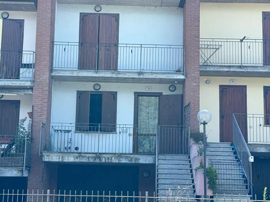 Immagine 25 di Villetta a schiera in vendita  a Fornovo Di Taro