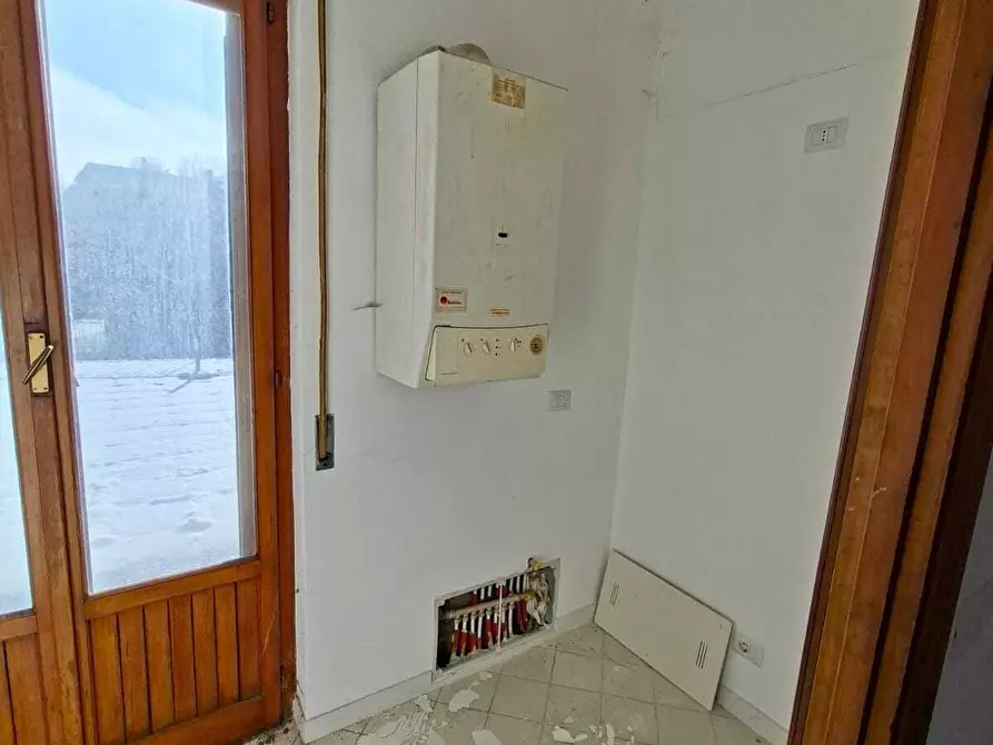 Immagine 15 di Appartamento in vendita  a Borgo Val Di Taro