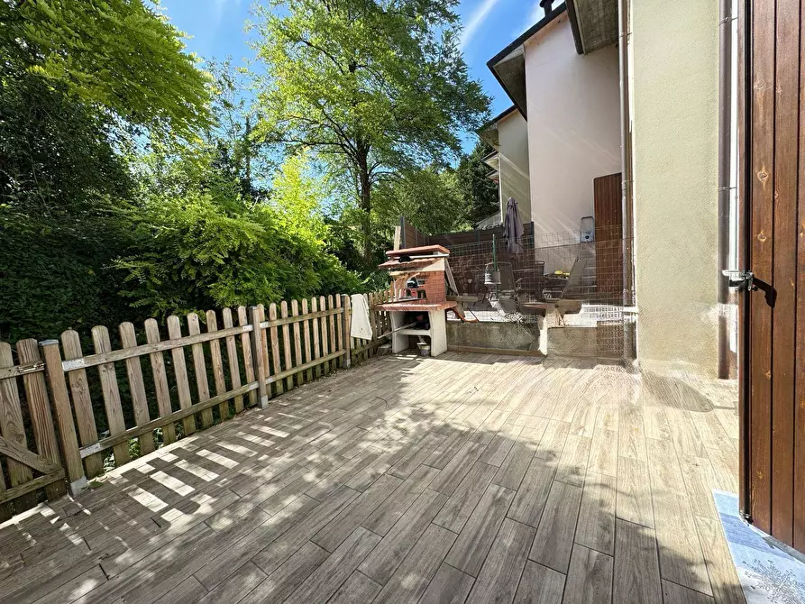 Immagine 9 di Villetta a schiera in vendita  a Fornovo Di Taro