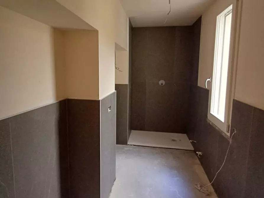 Immagine 23 di Trilocale in vendita  a Parma