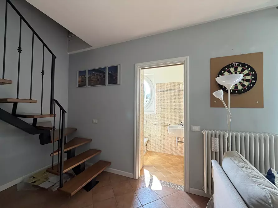 Immagine 8 di Bilocale in affitto  a Fornovo Di Taro