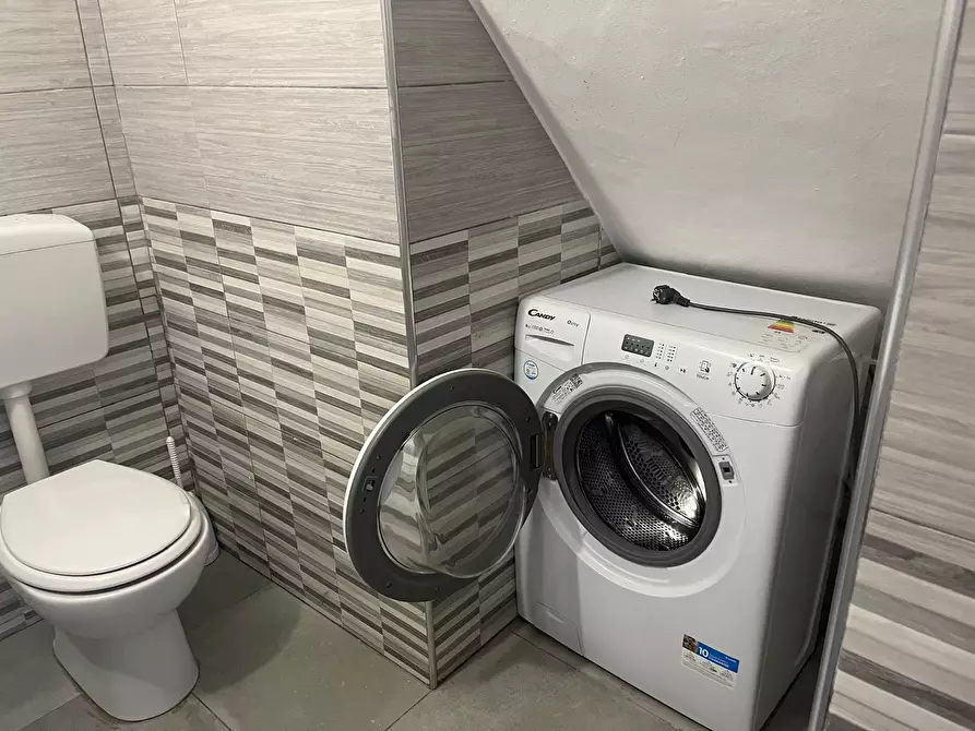 Immagine 20 di Porzione di casa in affitto  a Foggia