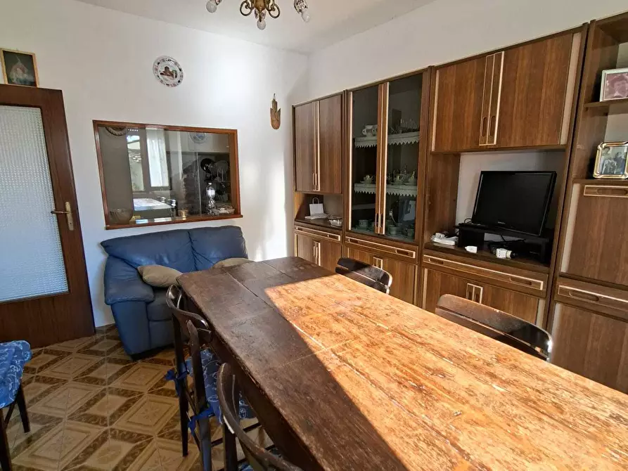 Immagine 10 di Porzione di casa in vendita  a Fornovo Di Taro