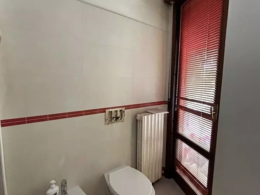 Immagine 15 di Trilocale in vendita  a Salsomaggiore Terme