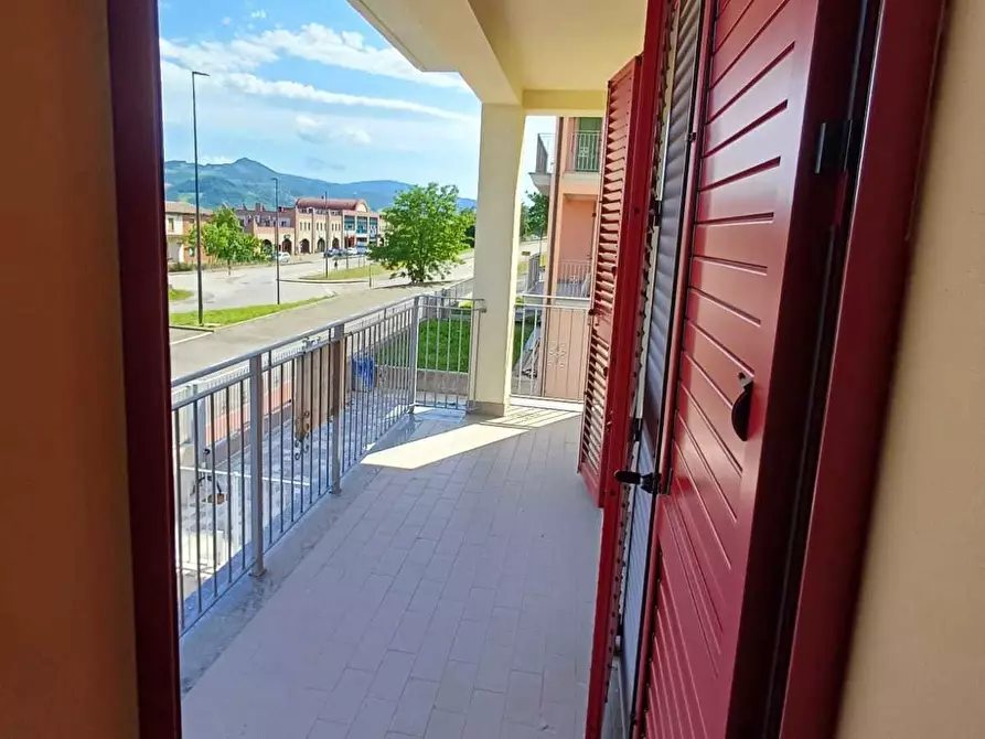 Immagine 10 di Bilocale in vendita  a Medesano