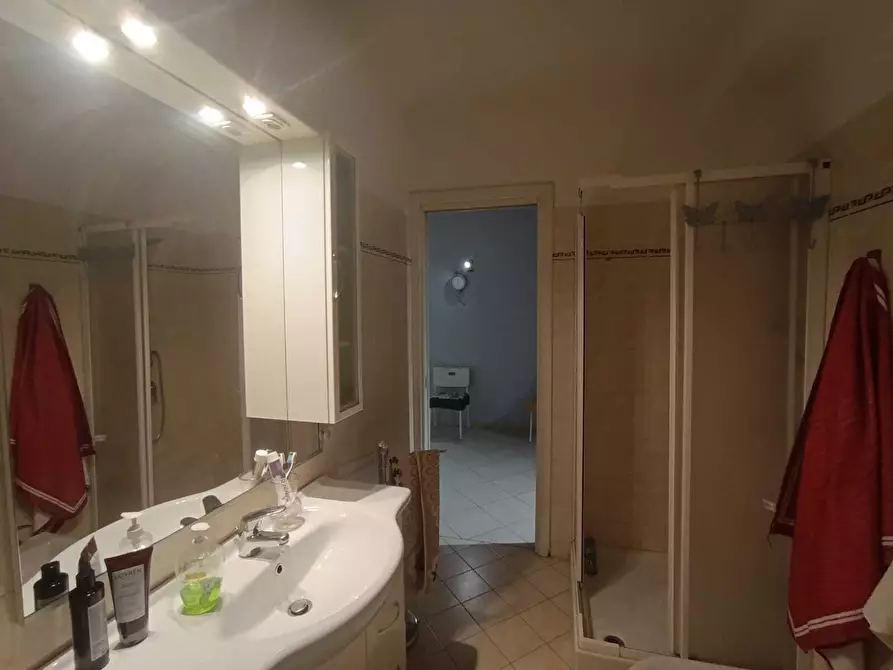 Immagine 21 di Bilocale in affitto  a Borgo Val Di Taro