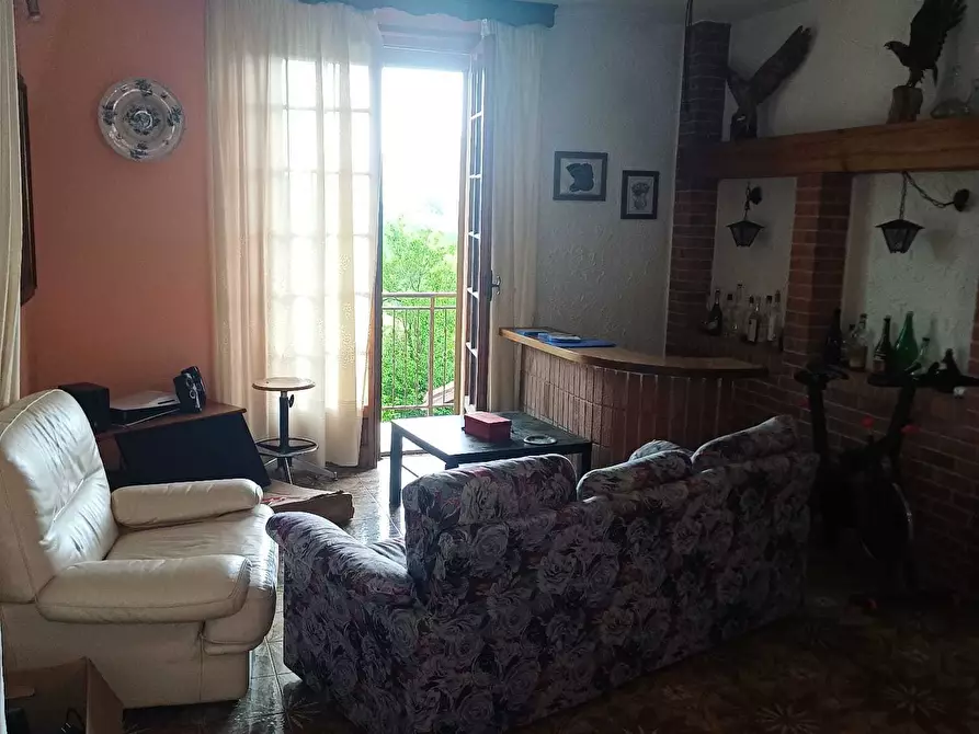 Immagine 12 di Porzione di casa in vendita  a Fornovo Di Taro