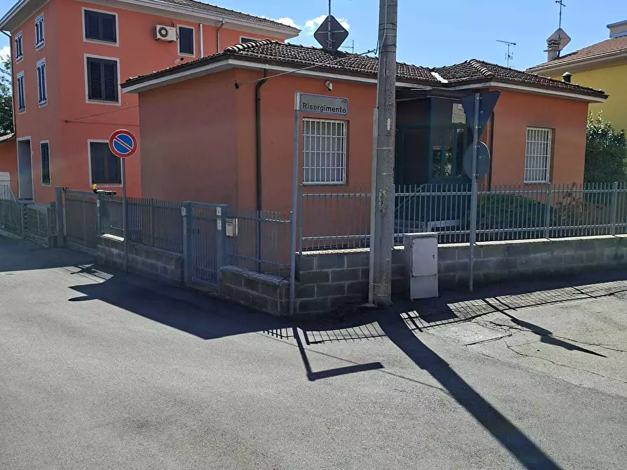 Immagine 10 di Casa indipendente in vendita  a Medesano