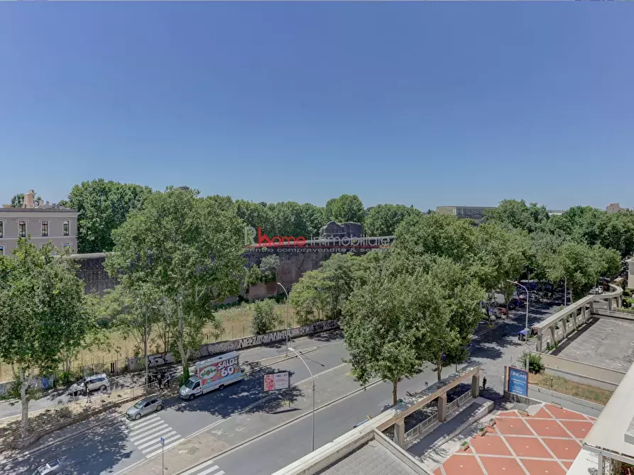 Immagine 19 di Appartamento in vendita  in Via Casilina 9 a Roma