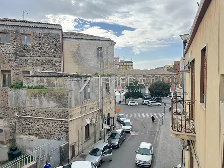 Immagine 17 di Casa indipendente in vendita  a Adrano