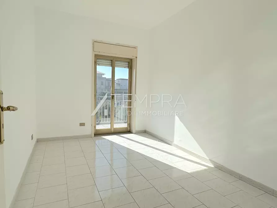 Immagine 13 di Appartamento in vendita  in Via Frans Kafka 1 a Adrano