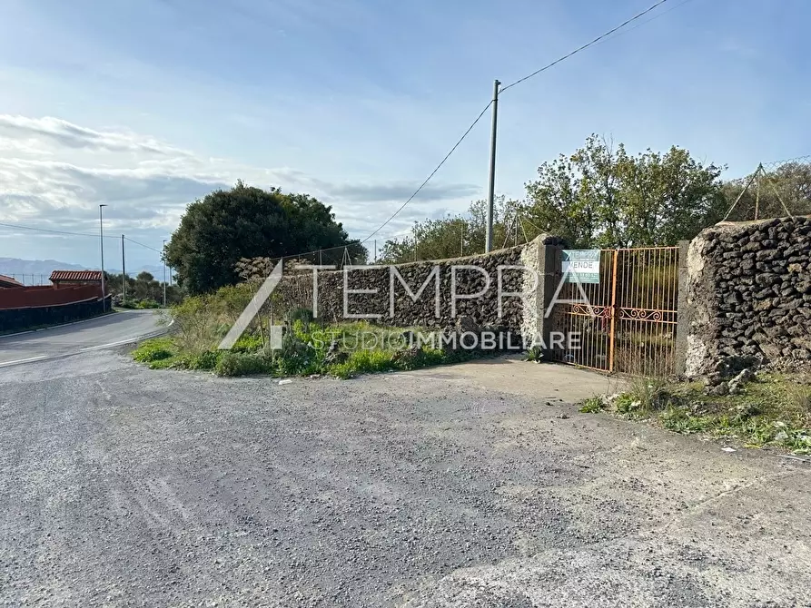 Immagine 20 di Rustico / casale in vendita  a Adrano