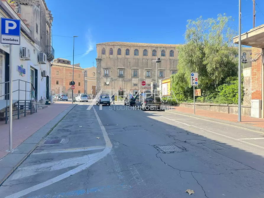 Immagine 15 di Attività artigianale in vendita  in Via Spampinato Aurelio 10 a Adrano