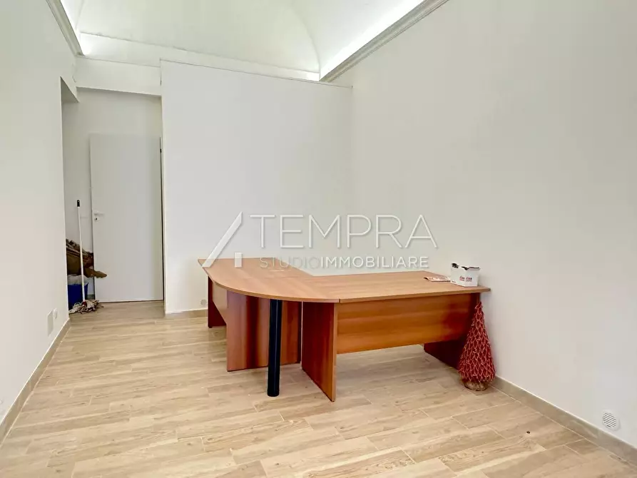 Immagine 1 di Stanza singola in affitto  in Piazza B. B. Guzzardi 21 a Adrano