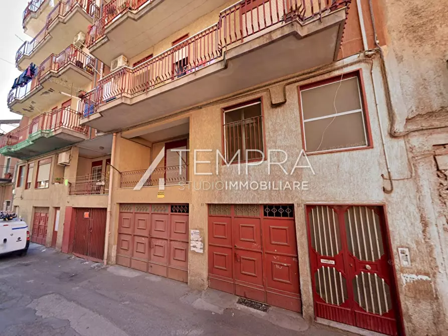 Immagine 1 di Appartamento in vendita  a Adrano