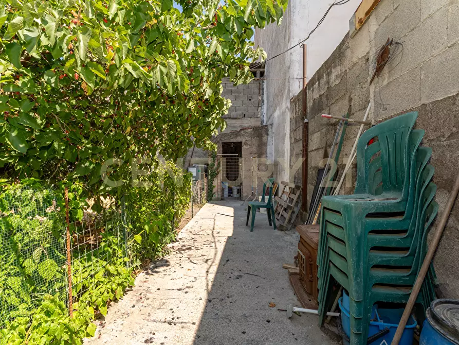 Immagine 7 di Casa indipendente in vendita  in Via Roma 66 a Camporotondo Etneo