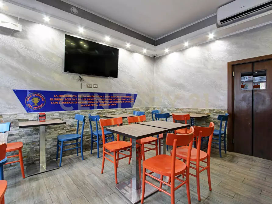 Immagine 11 di Pizzeria / Pub in vendita  in Via Montebuono 1 a Roma