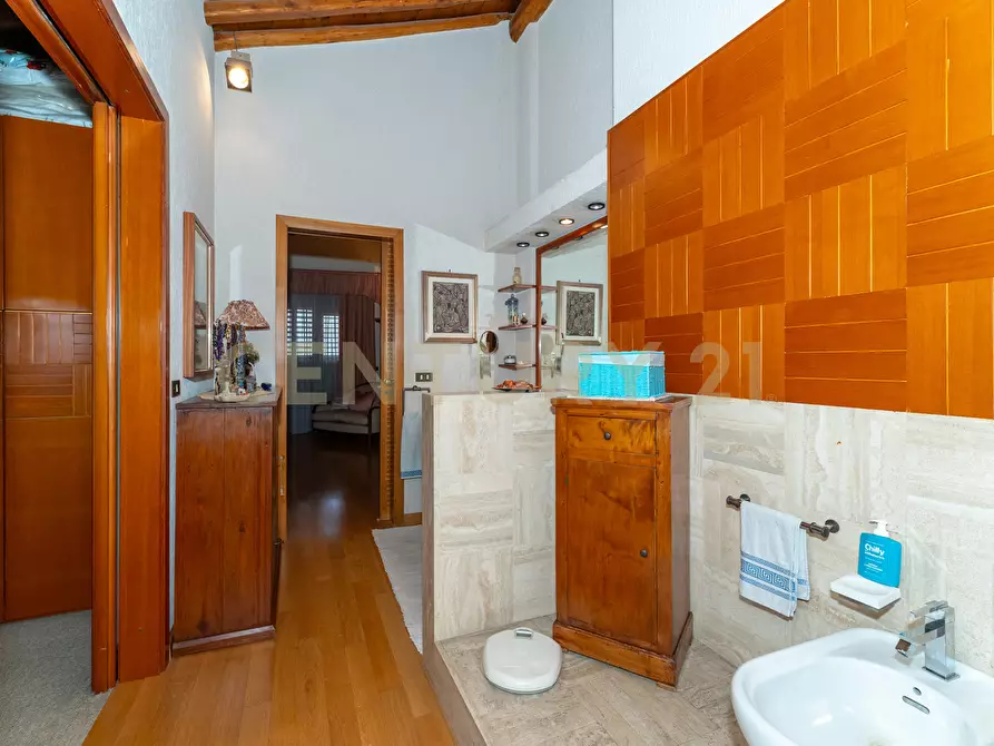 Immagine 62 di Villetta a schiera in vendita  in Via Carrubella 8 a Catania