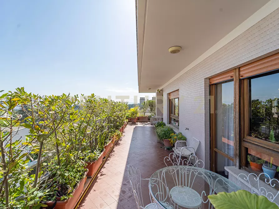 Immagine 23 di Attico in vendita  in Viale Cortina d'Ampezzo 199 a Roma