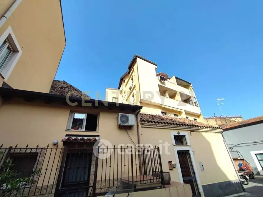 Immagine 15 di Appartamento in vendita  in Cortile Gallinaccio 14 a Catania