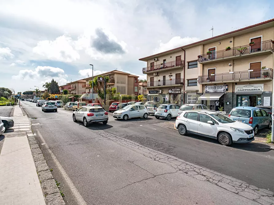Immagine 23 di Attività commerciale in vendita  in Via Giovanni Guglielmino 62 a Tremestieri Etneo