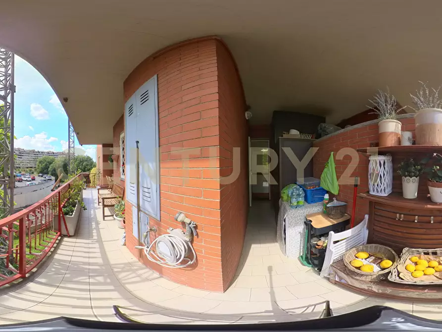 Immagine 44 di Quadrilocale in vendita  in Via Moggio Udinese 28 a Roma