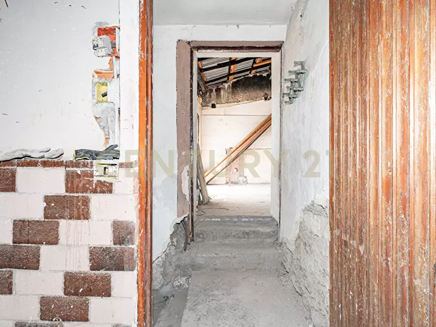 Immagine 2 di Quadrilocale in vendita  in Via Gravina 42 a Tremestieri Etneo