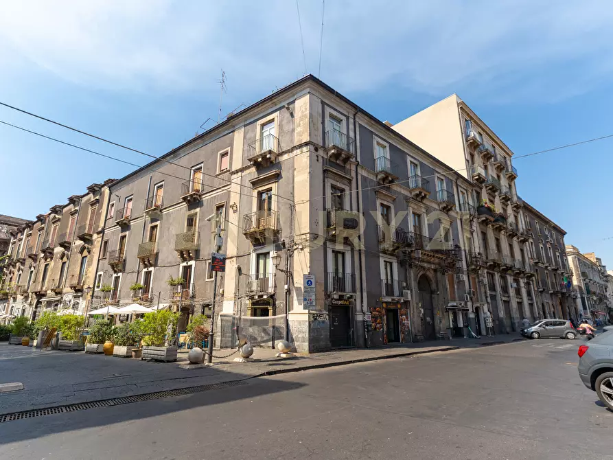 Immagine 56 di Pentalocale in vendita  in Via Antonino di Sangiuliano 185 a Catania