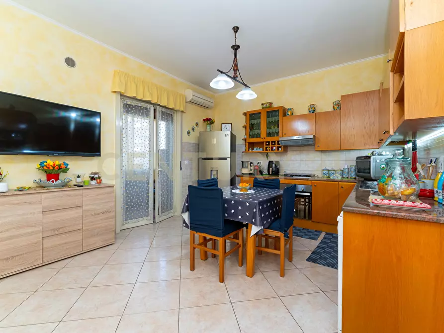 Immagine 1 di Trilocale in vendita  in Via Riccardo Wagner 50 a Acireale