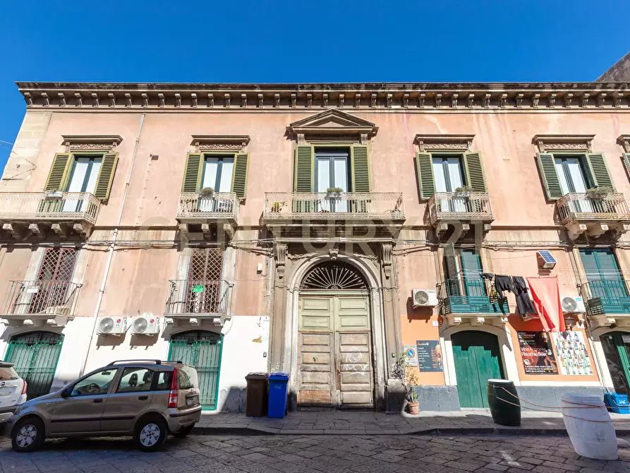 Immagine 1 di Quadrilocale in vendita  in Via Riccardo da Lentini 5 a Catania