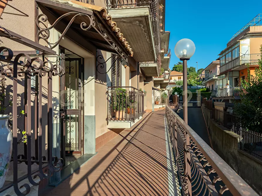 Immagine 4 di Trilocale in vendita  in Via Laudani 146 a Pedara