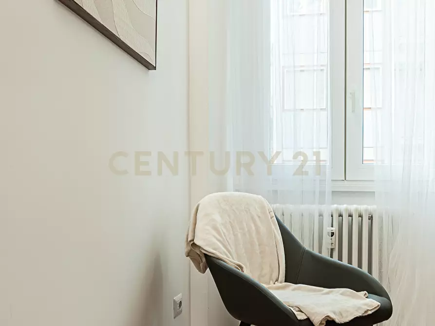 Immagine 36 di Appartamento in vendita  in Via Lampedusa a Roma