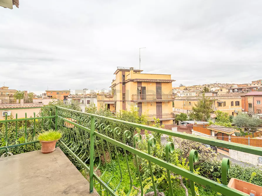 Immagine 40 di Pentalocale in vendita  in Via Due Giugno 66 a Fonte Nuova