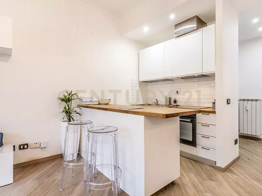 Immagine 11 di Bilocale in affitto  in Via Tomba di Nerone 14 a Roma