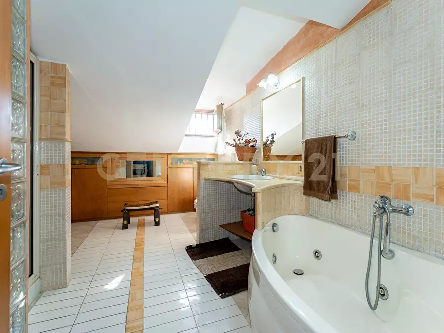 Immagine 4 di Appartamento in vendita  in Via Galermo 308 a Catania