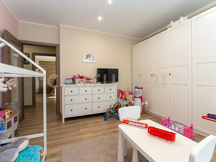 Immagine 43 di Pentalocale in vendita  in Via Lo Jacono Francesco 53 a Sant'agata Li Battiati