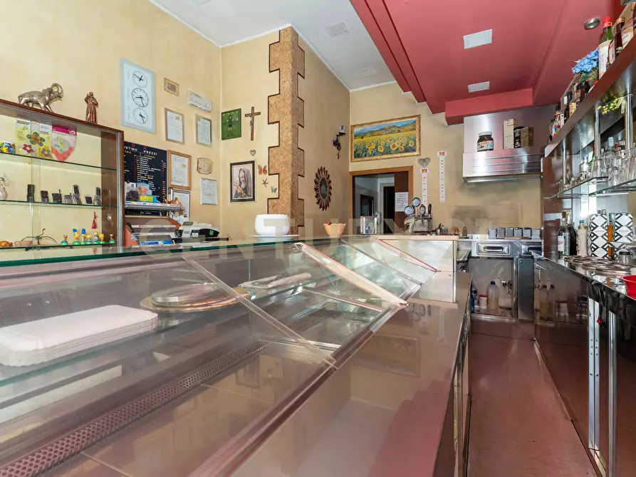 Immagine 14 di Bar / Ristorante in vendita  in Via Milo 10 a Catania