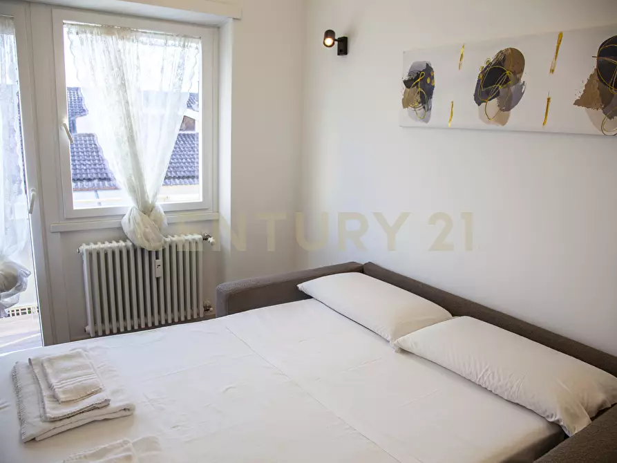 Immagine 71 di Bilocale in affitto  in Via Montecristo 10 a Roma