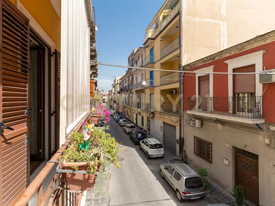 Immagine 34 di Bilocale in vendita  in Via Giovanni Gentile 9 a Catania